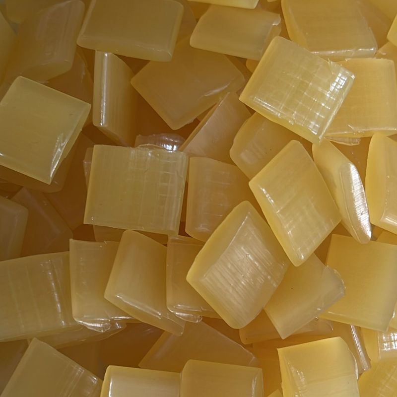 UPT-3421D2 hot melt adhesive - Chips, natural yellow