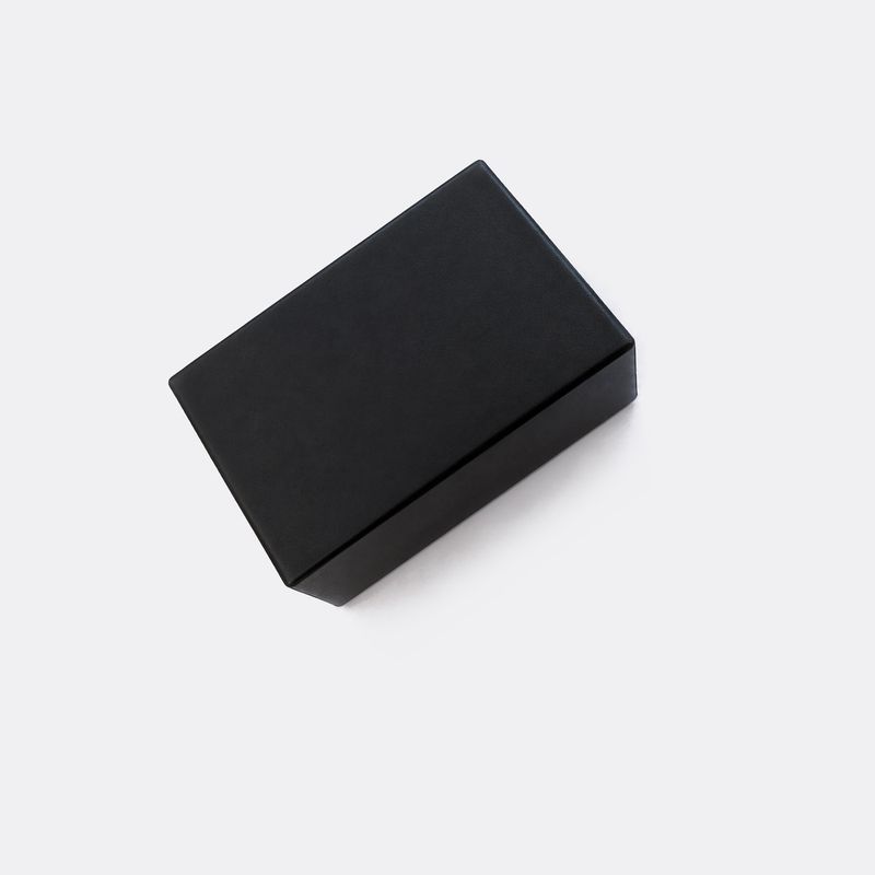 UPT-3489U/1B hot melt adhesive - Blocks, black