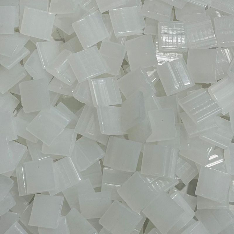 UPT-3595W hot melt adhesive - Chips / Pellets, natural white