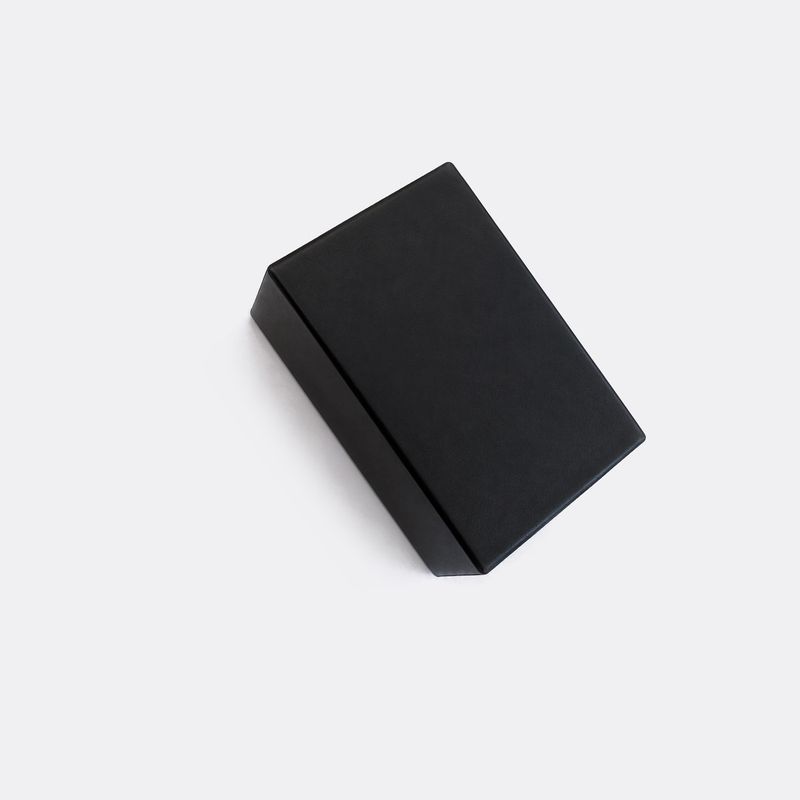 UPT-4748/1B hot melt adhesive - Blocks, black