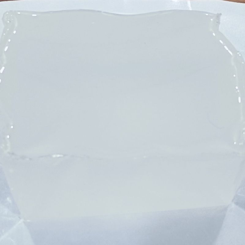 UPT-5810 hot melt adhesive - Blocks, translucent white