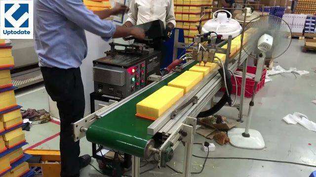 Sensor Controlled Hot Melt Application for Air Filter