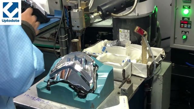 Auto Lamp Assembly Robot Application